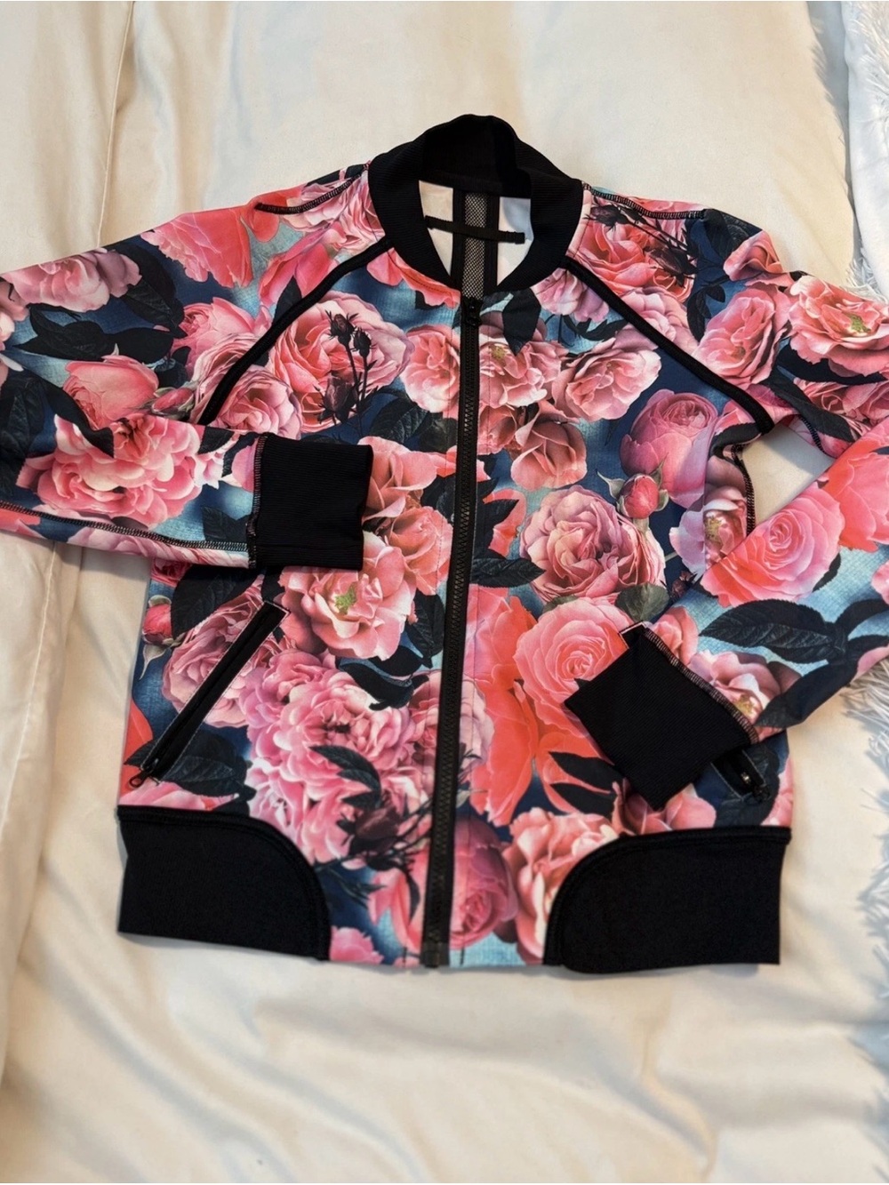 Lululemon Om Me Home Floral Roses Full Zip bomber track Jacket S 4 Secret garden - Picture 3 of 10